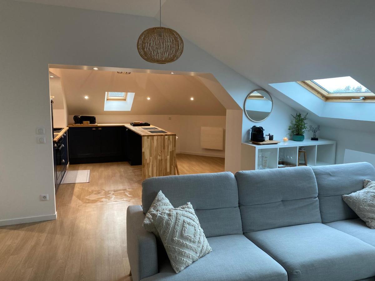 Ferienwohnung Un Petit Coin Sous Les Toits Épernay Exterior foto